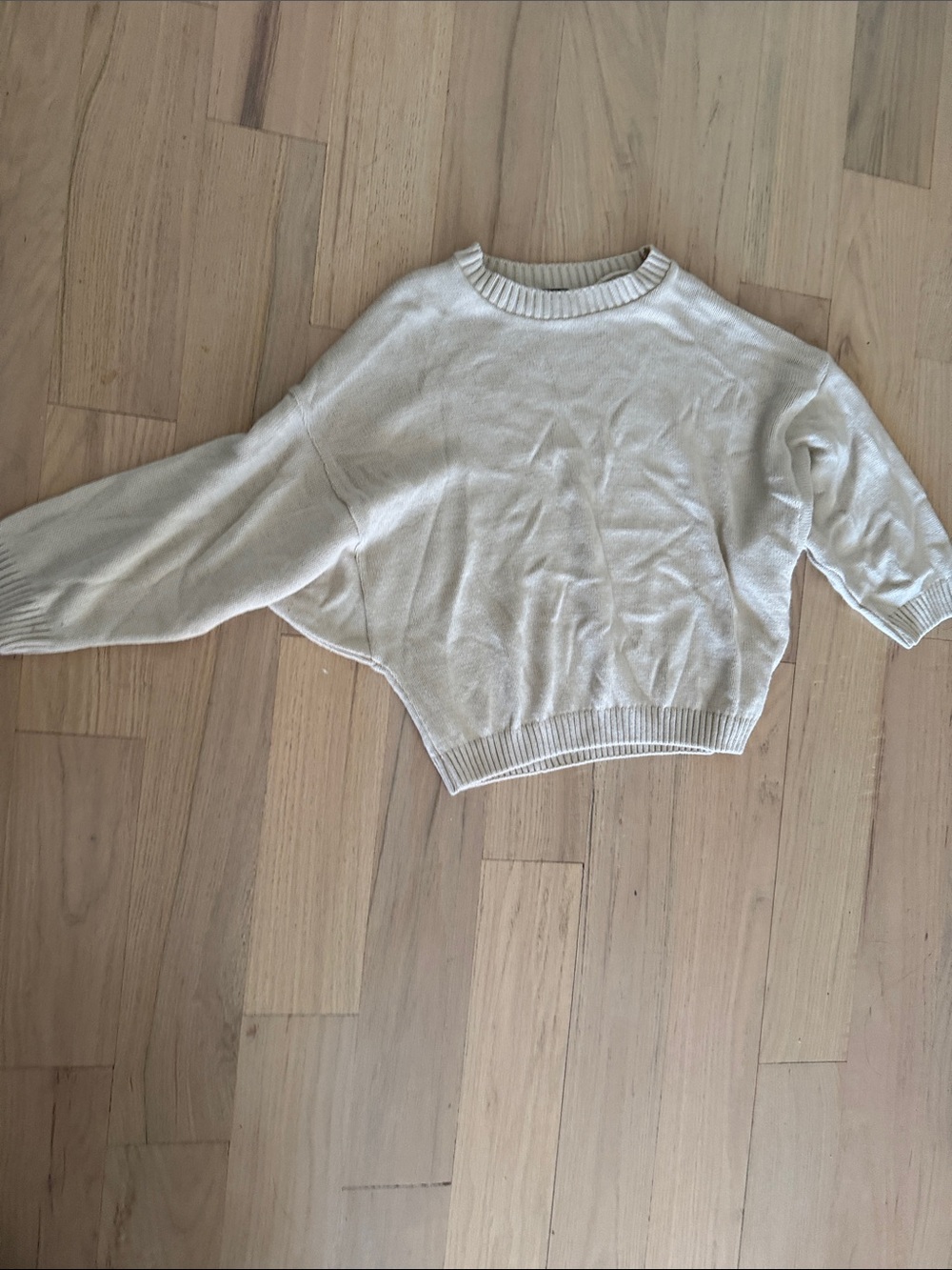 Nasty Gal Soft Cream Cropped Crew Sweater and Half sleeved